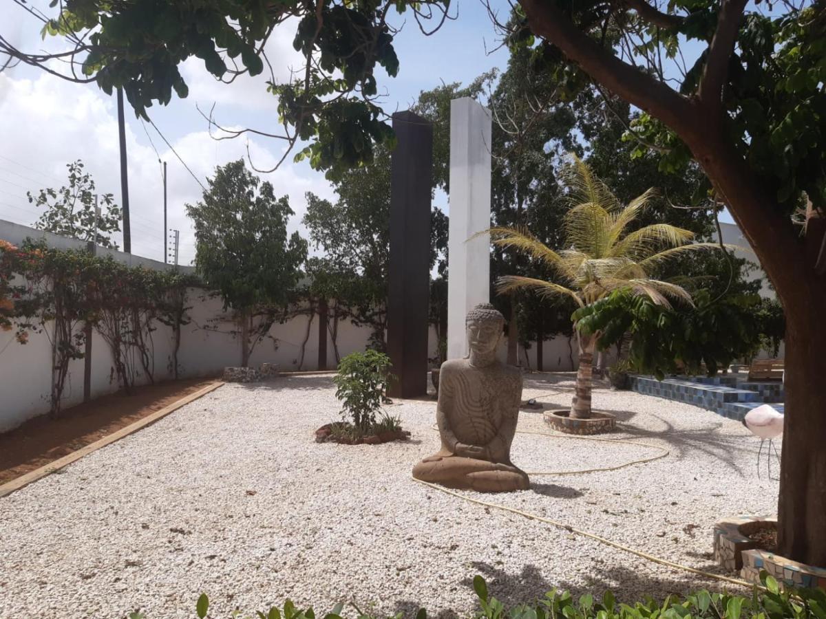 فندق Keur De Pierre سالي بوخْتيودال المظهر الخارجي الصورة